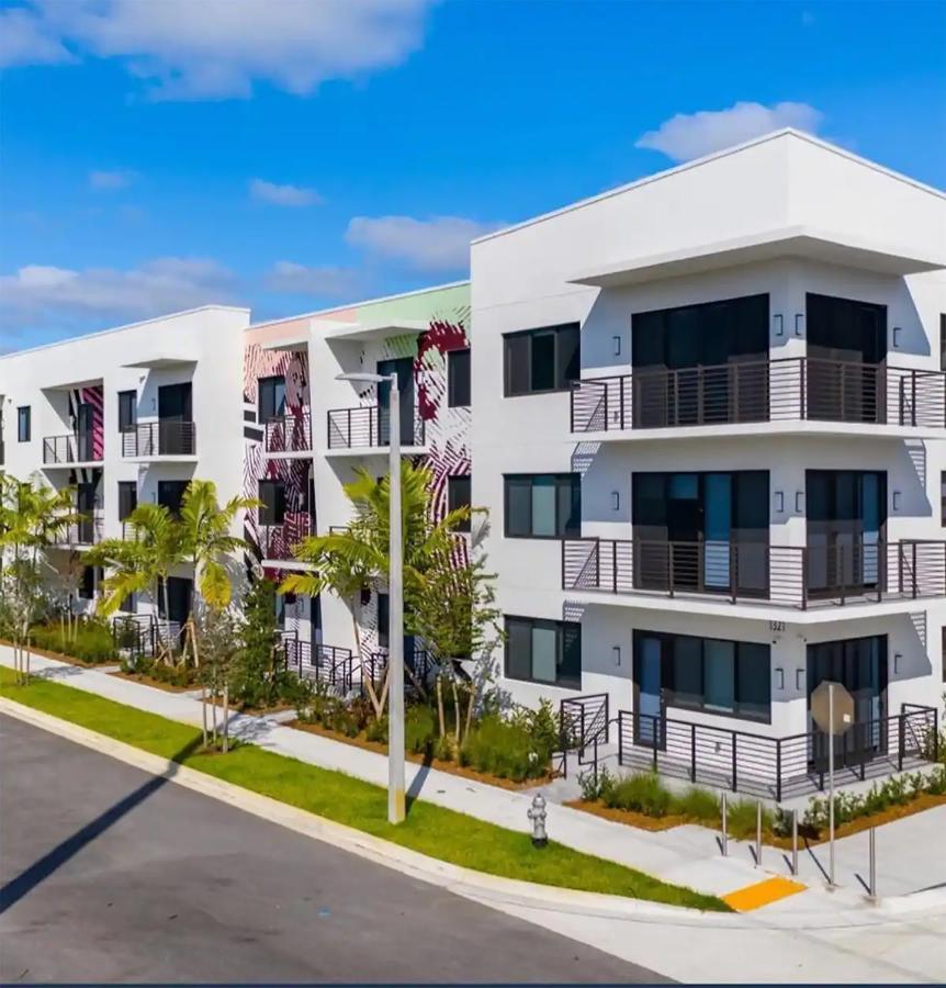 Lux Place And Cozy 3Beds 2Rooms Enjoy Life In Wpb Gym, Ev Station Nearby The Downtown And Beaches 웨스트 팜 비치 외부 사진