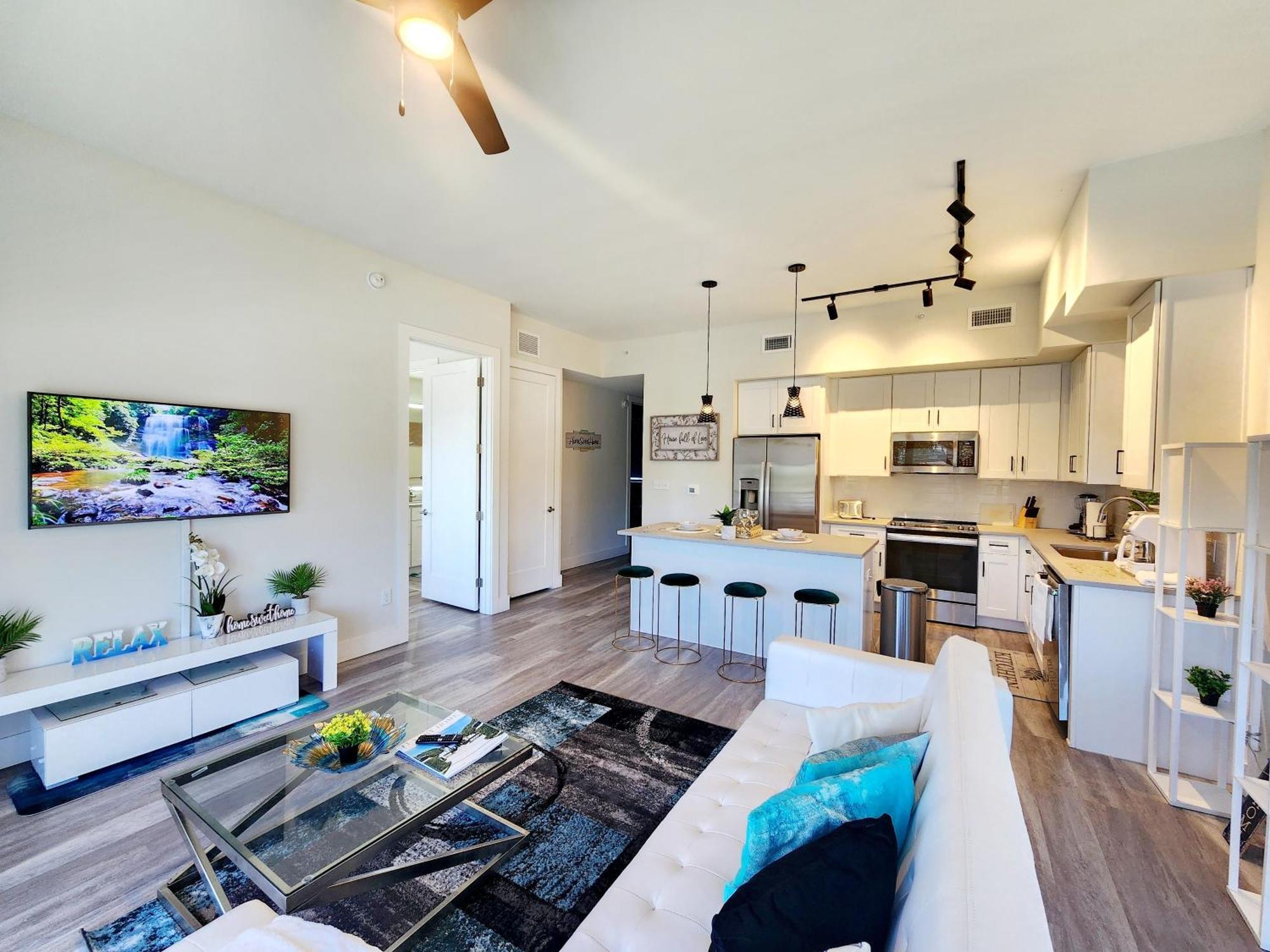 Lux Place And Cozy 3Beds 2Rooms Enjoy Life In Wpb Gym, Ev Station Nearby The Downtown And Beaches 웨스트 팜 비치 외부 사진